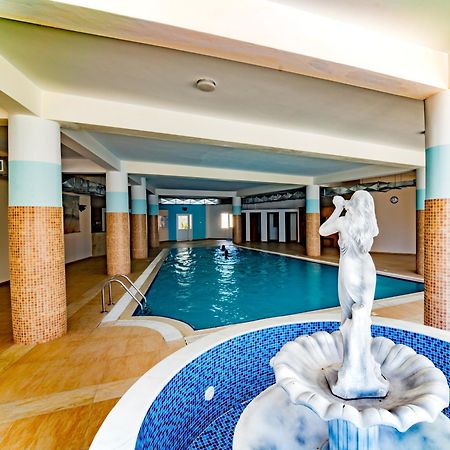 Stunning 2 Bedroom Holiday Home In 5-Star Resort Trikomo Екстериор снимка