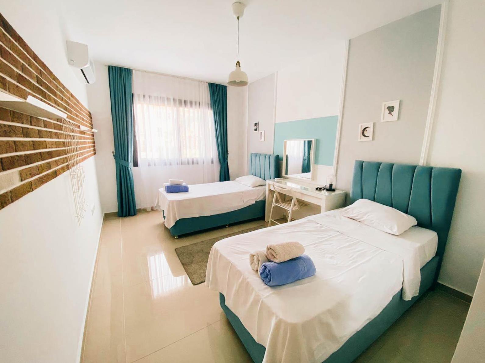 Stunning 2 Bedroom Holiday Home In 5-Star Resort Trikomo Екстериор снимка